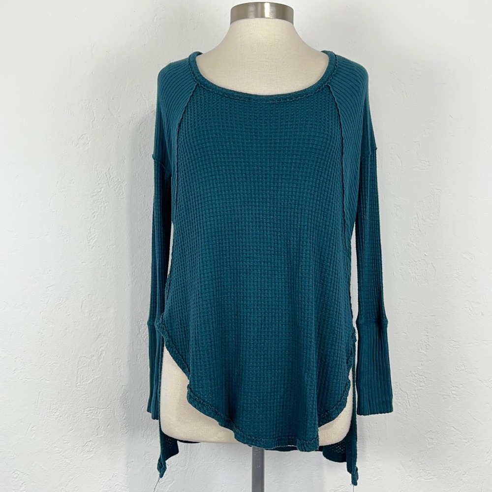 Free People Fisherman Coastal Oversized Top Size Small Thermal Raw Seam Textured